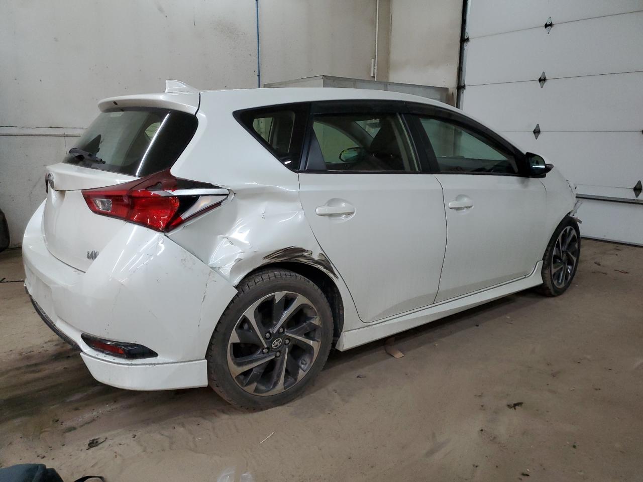 2016 TOYOTA SCION IM - JTNKARJE8GJ504610