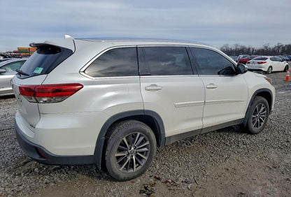 2019 Toyota Highlander | White | 3.5L V6 AWD | VIN: 5TDZARFH6KS056501