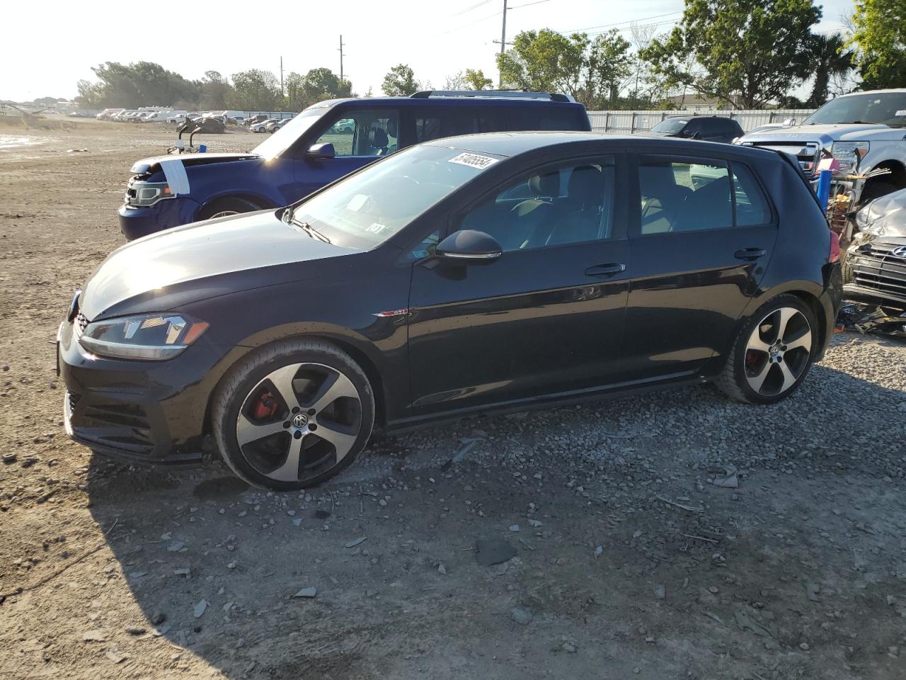 2018 VOLKSWAGEN GTI S/SE - 3VW447AU2JM288051