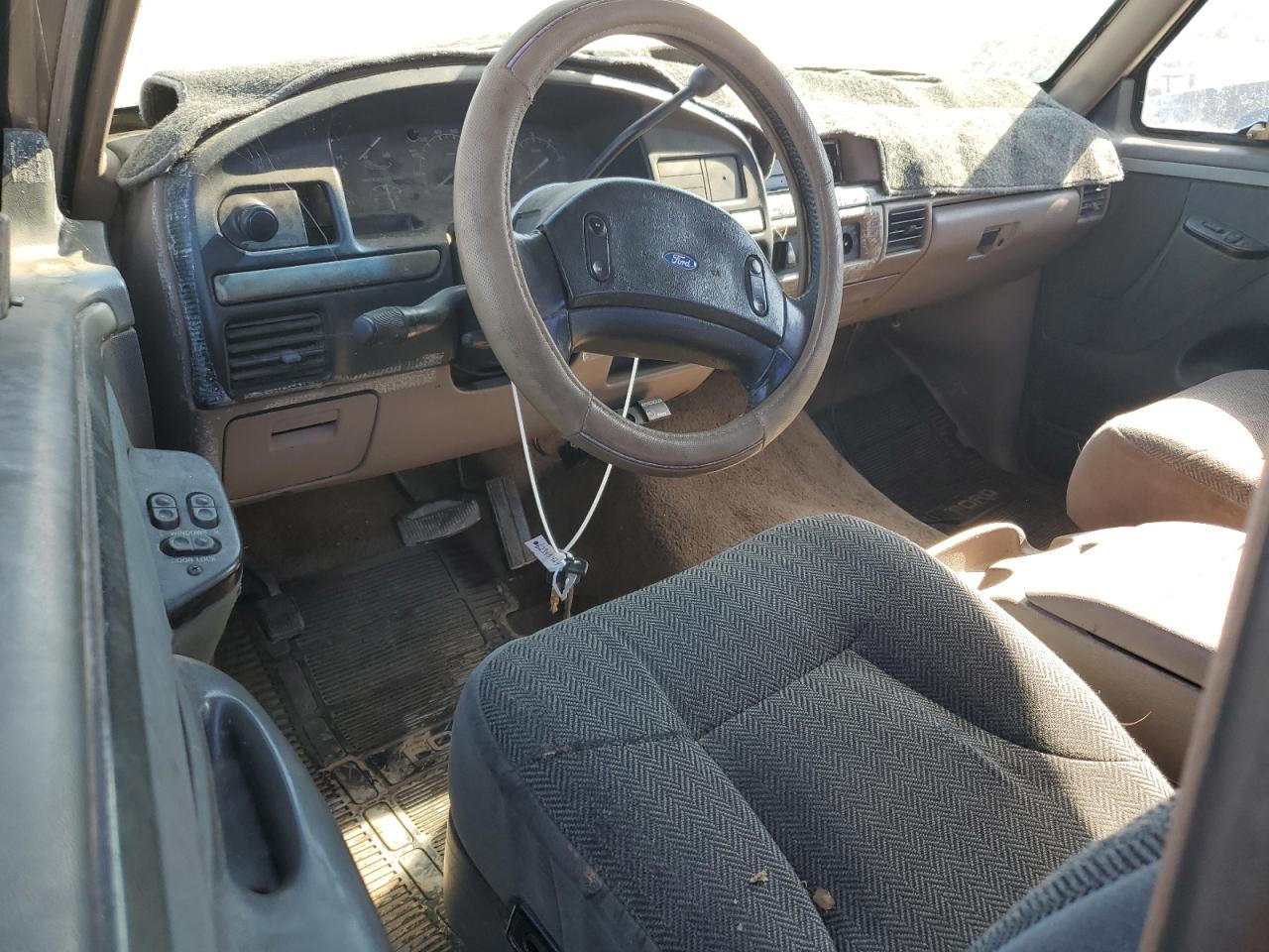 1992 FORD F150 - 1FTEX15H7NKA11806