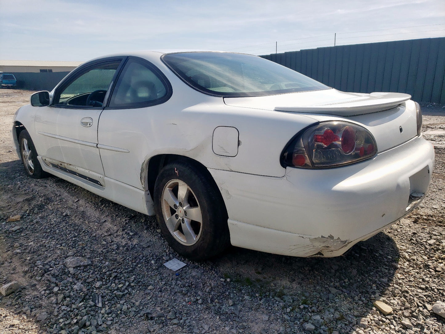 2000 PONTIAC GRAND PRIX - 1G2WP12K1YF102236