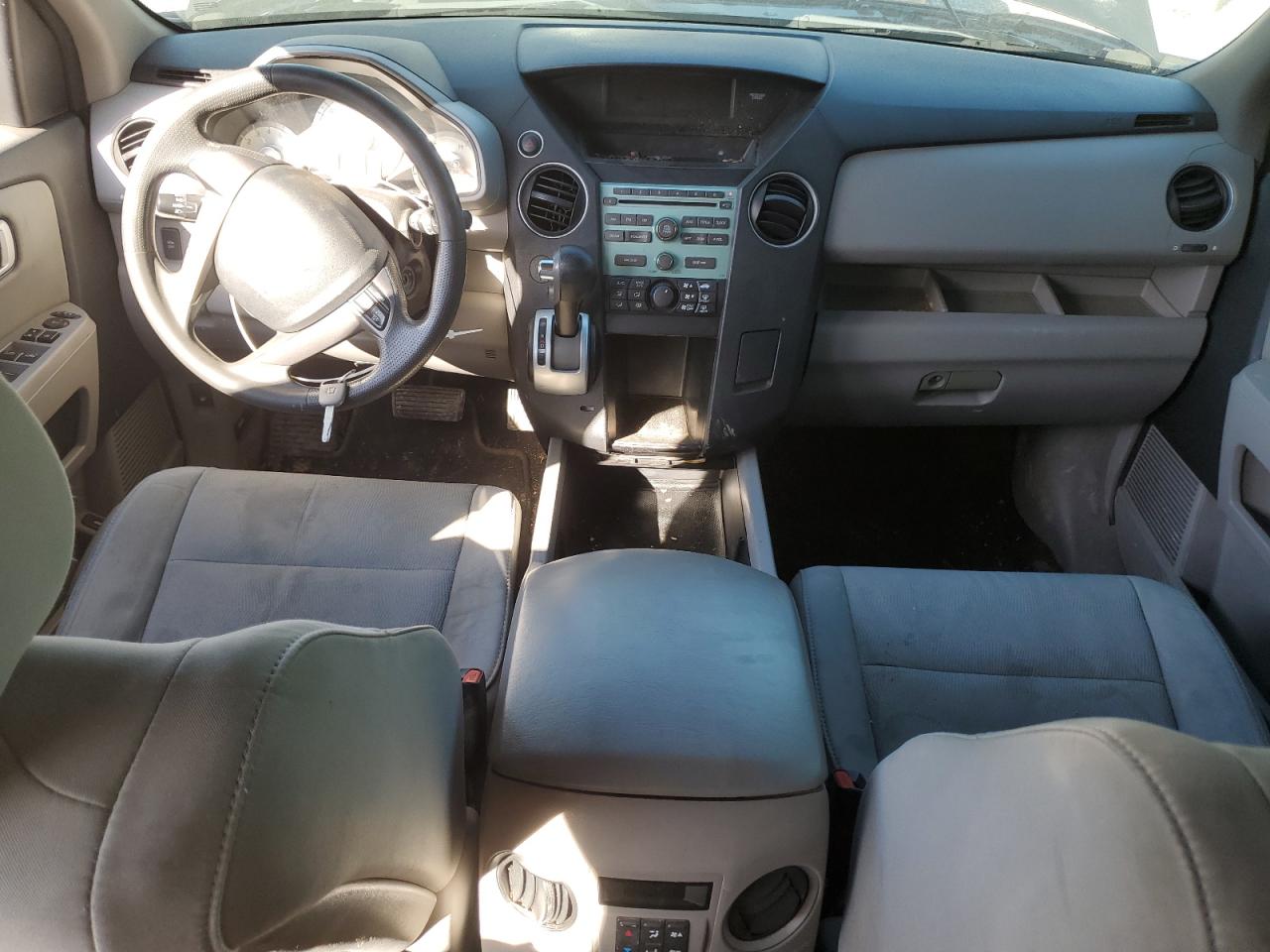 2011 HONDA PILOT LX - 5FNYF3H28BB003144