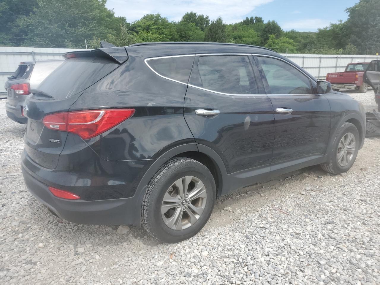 2014 HYUNDAI SANTA FE S - 5XYZU3LB1EG218489