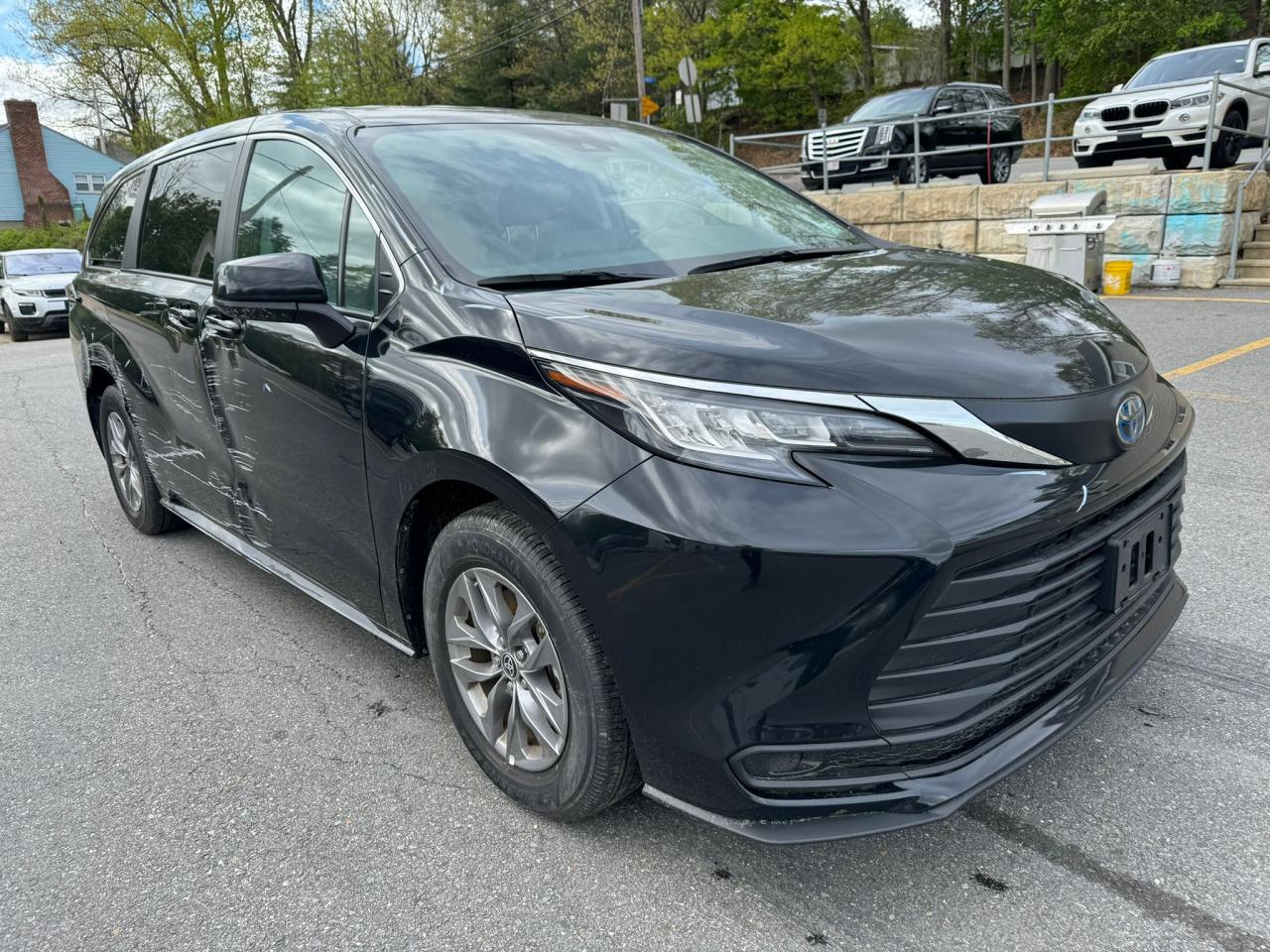 2023 TOYOTA SIENNA LE - 5TDKRKEC5PS167054
