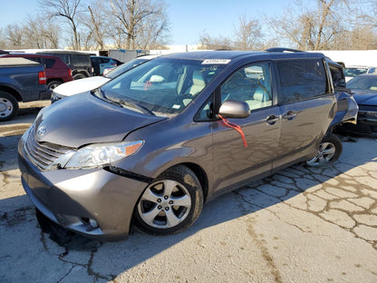 2015 TOYOTA SIENNA LE - 5TDKK3DC3FS575711