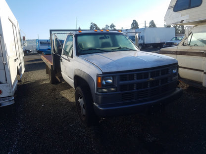 2002 CHEVROLET SILVERADO - 3GBKC34F32M111095