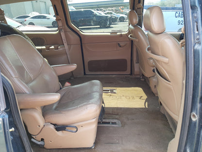 2000 CHRYSLER TOWN & COU - 1C4GP54L7YB507988