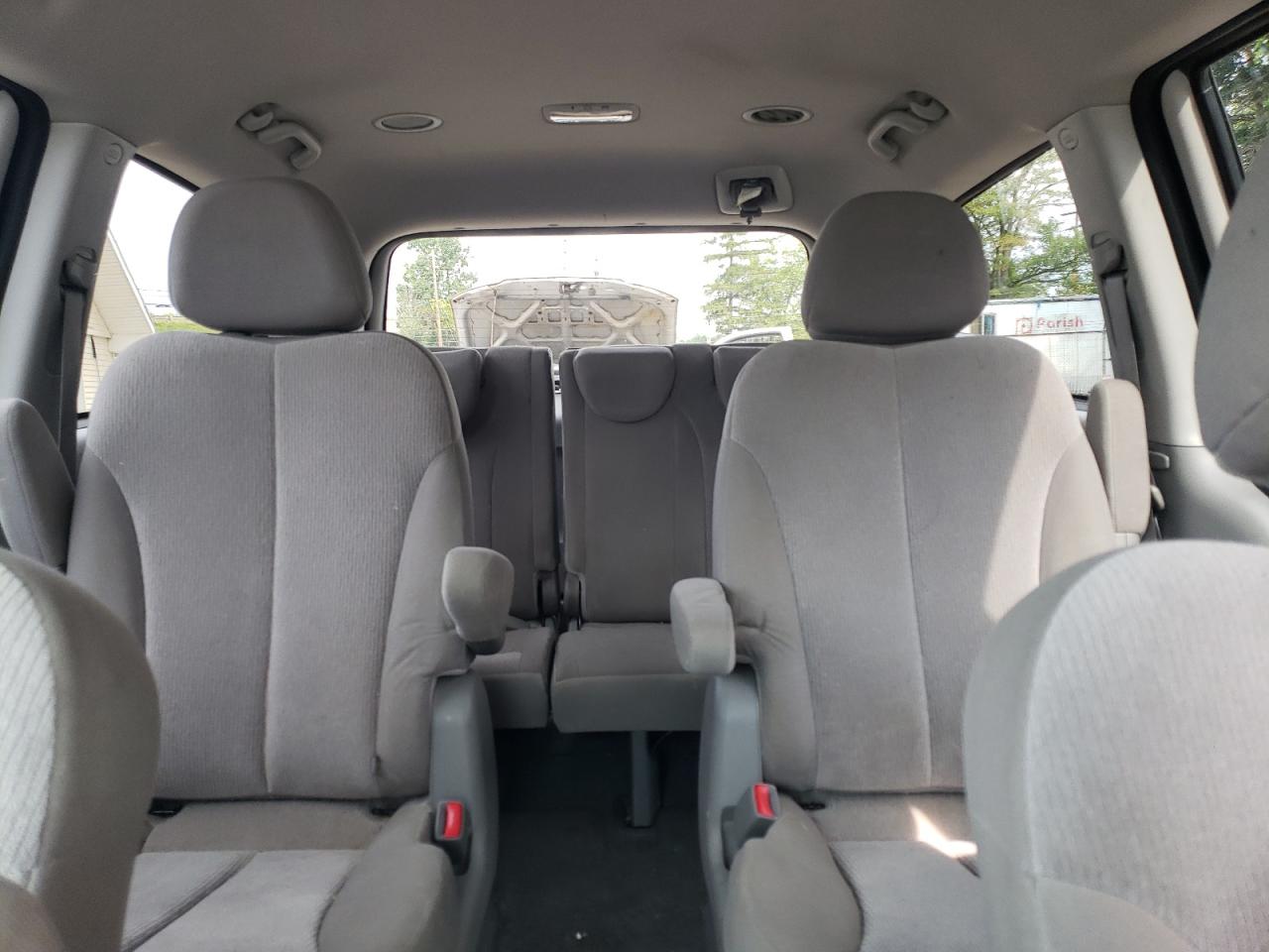 2012 KIA SEDONA LX - KNDMG4C77C6449626