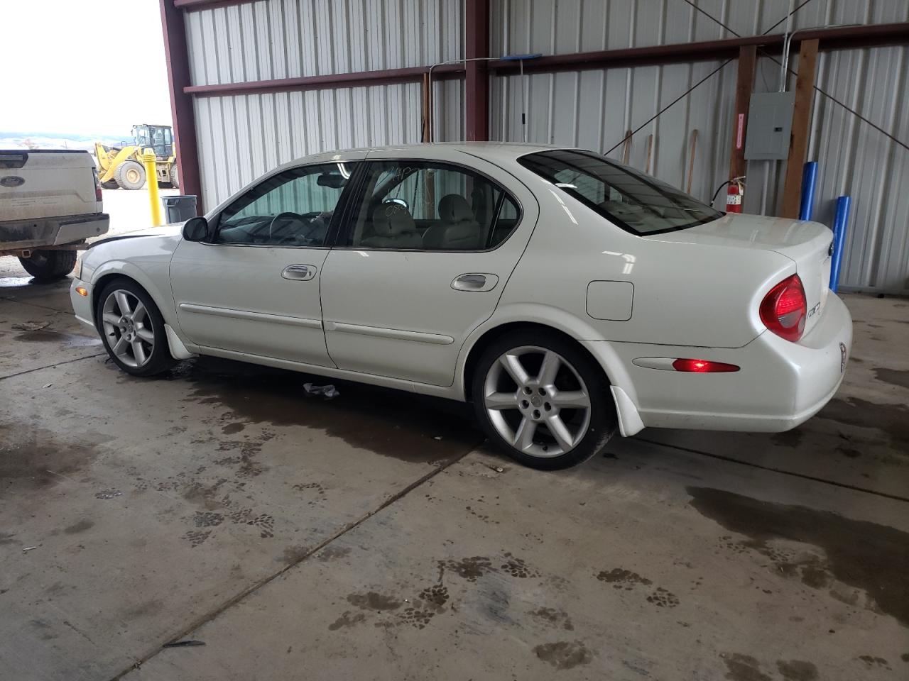 2001 NISSAN MAXIMA GXE - JN1CA31A81T316445