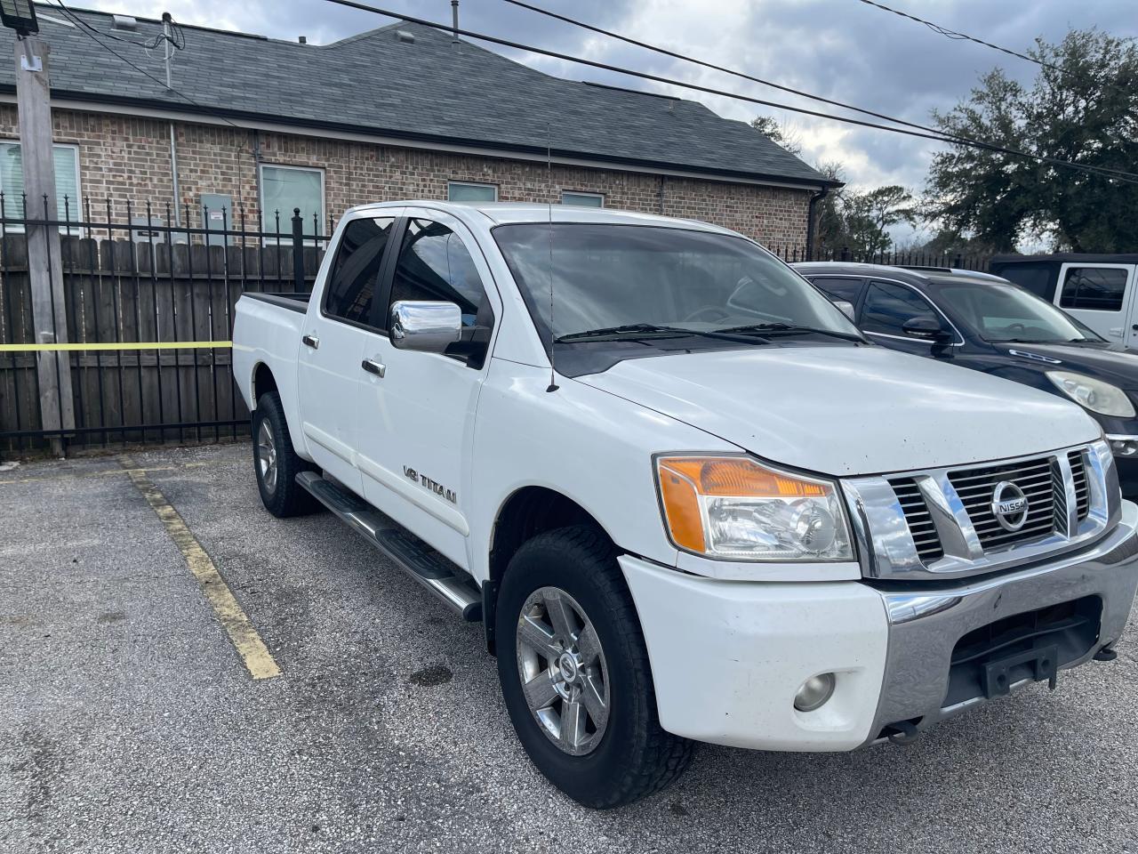 2011 NISSAN TITAN S - 1N6BA0ECXBN307641