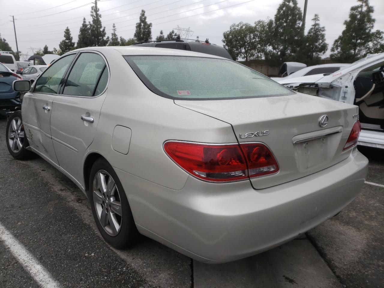 2005 LEXUS ES 330 - JTHBA30GX55063720