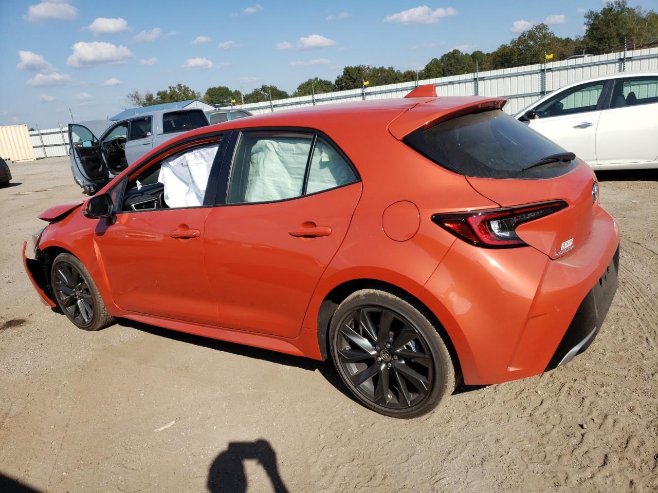 2025 TOYOTA COROLLA XS | ORANGE | 2.0L 4 | VIN: JTNC4MBE5S3237579