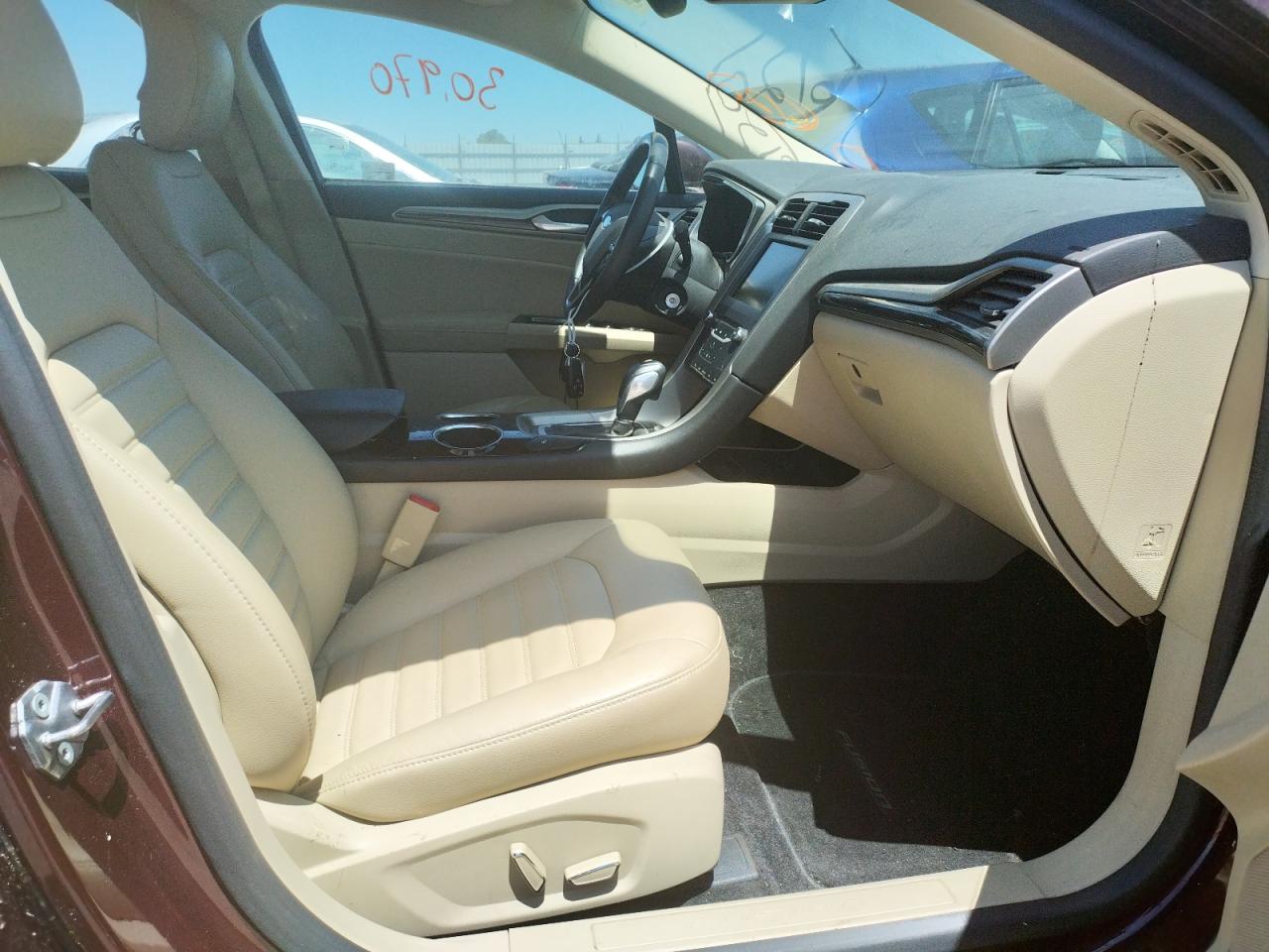 2013 FORD FUSION SE - 3FA6P0LU2DR292170