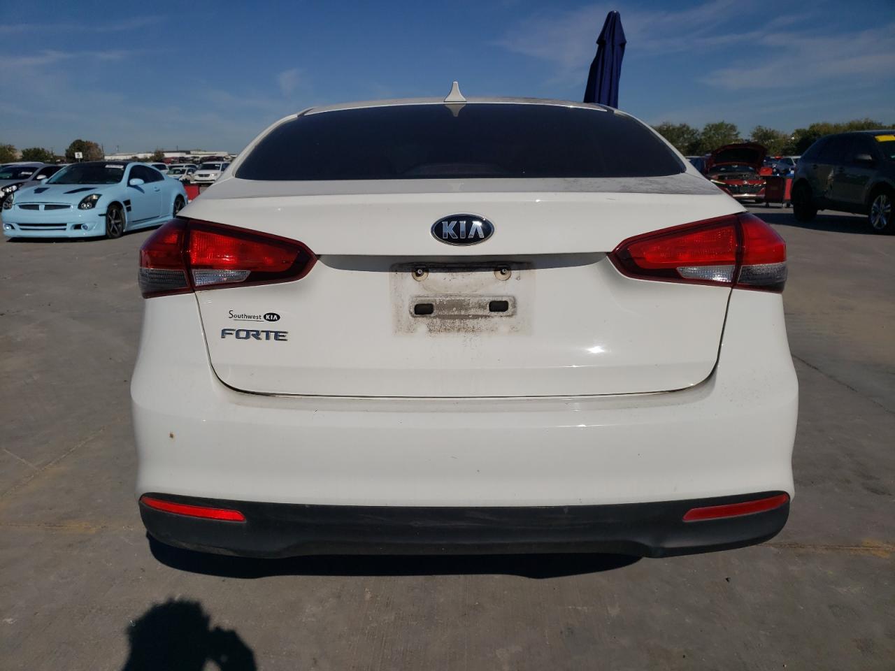 2018 KIA FORTE LX - 3KPFK4A73JE233404