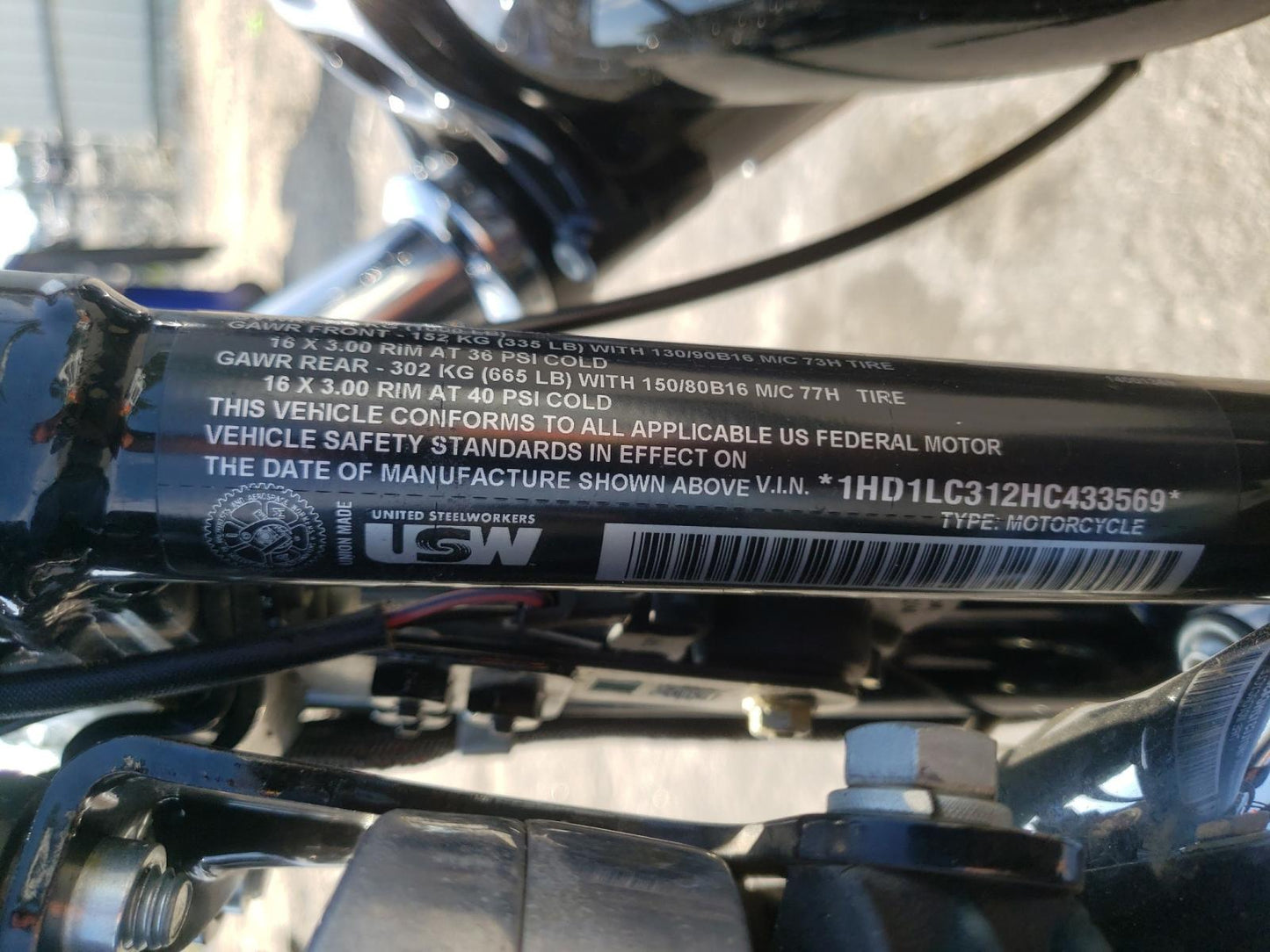 2017 HARLEY-DAVIDSON XL1200 FOR - 1HD1LC312HC433569