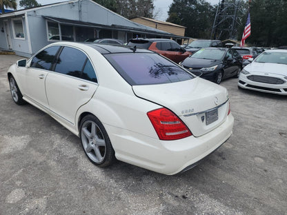 2011 MERCEDES-BENZ S 550 - WDDNG7BB5BA393067