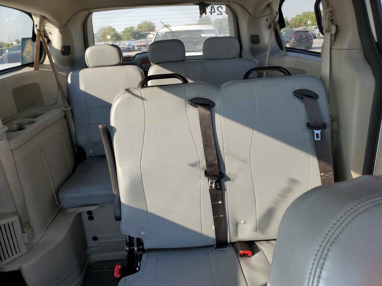 2017 DODGE GRAND CARA - 2C4RDGBG1HR776511