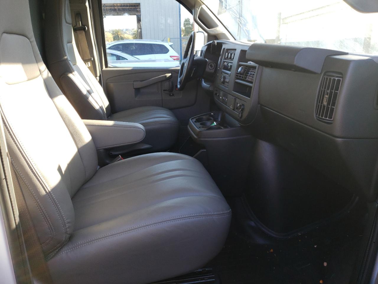 2021 CHEVROLET EXPRESS G2 - 1GCWGAF79M1197072