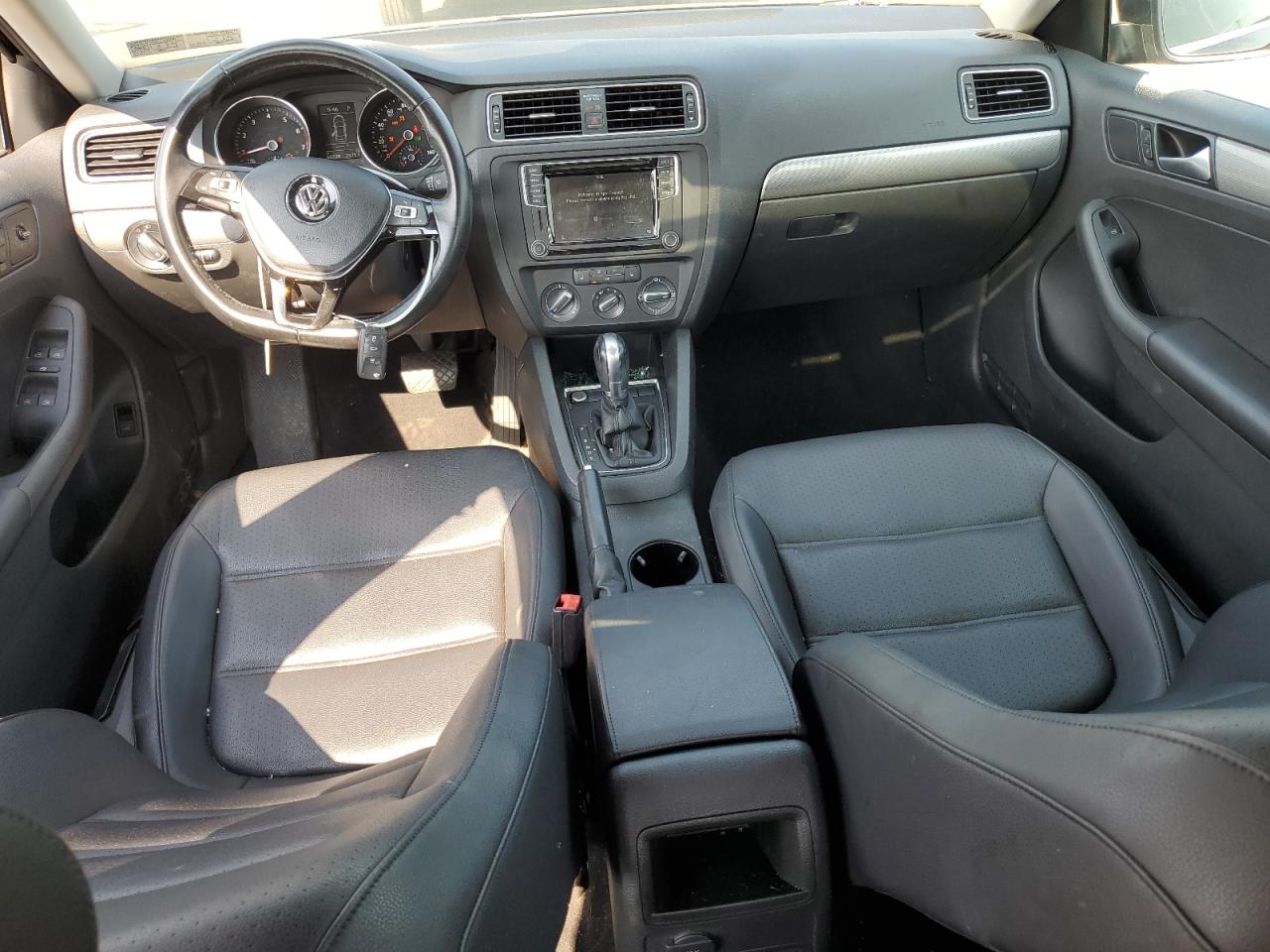 2017 VOLKSWAGEN JETTA SE - 3VWDB7AJ2HM237767