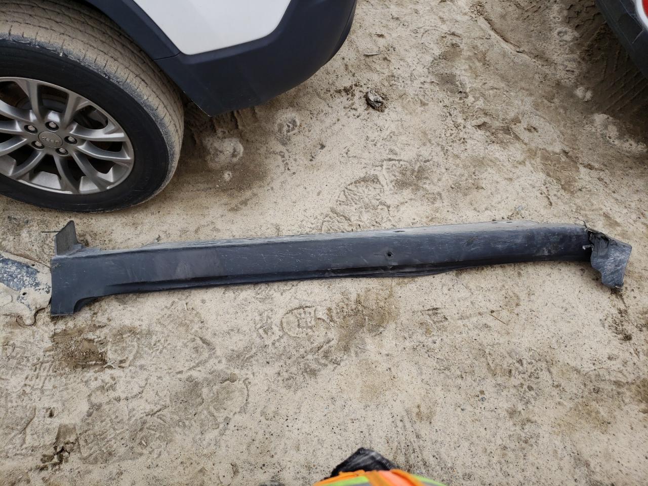 2018 KIA SPORTAGE L - KNDPMCAC9J7438179