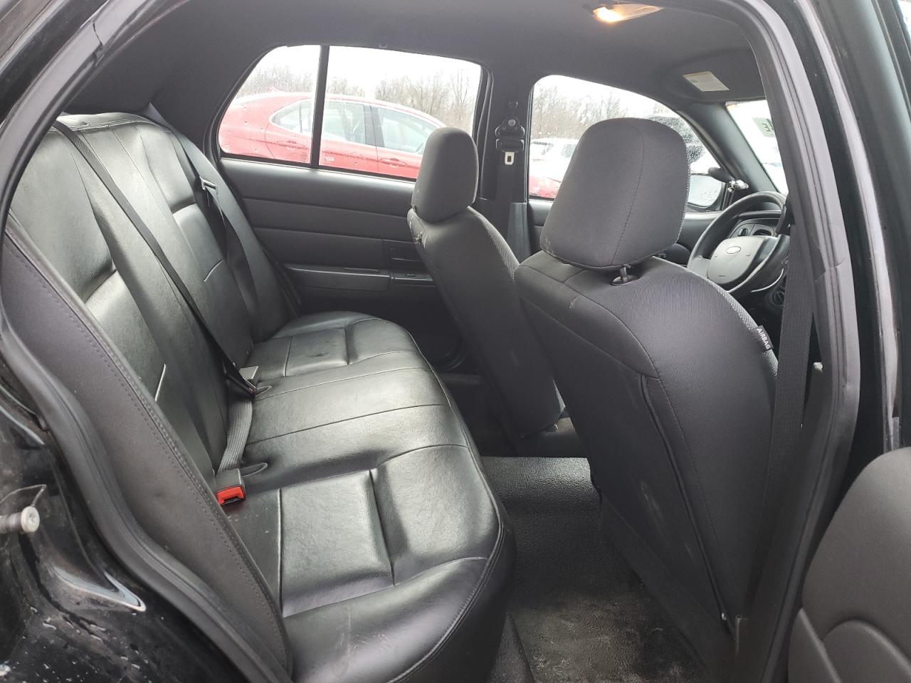 2008 FORD CROWN VICT - 2FAHP71V08X148024