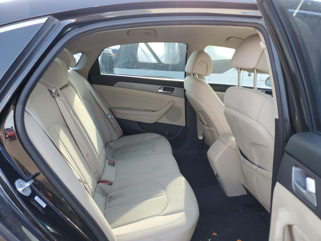 2015 HYUNDAI SONATA SE - 5NPE24AF1FH025317