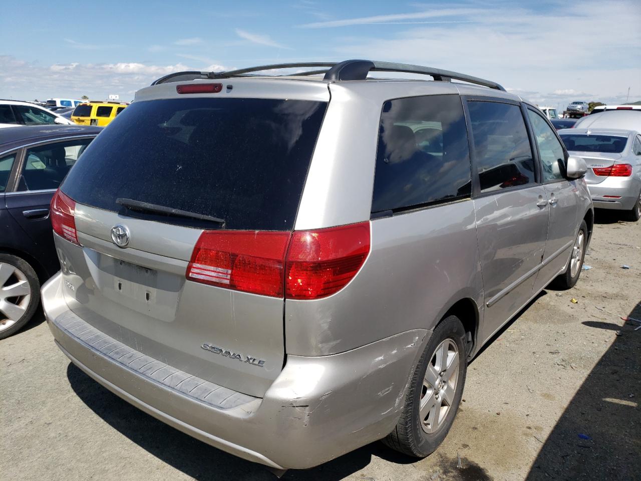 2004 TOYOTA SIENNA XLE - 5TDZA22C94S133706