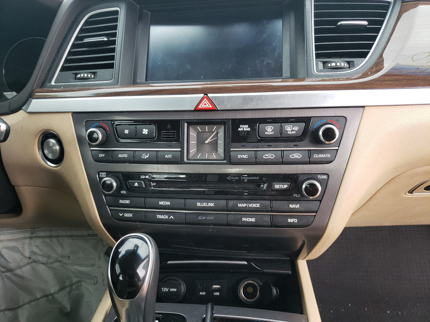 2017 GENESIS G80 BASE - KMHGN4JE0HU200958