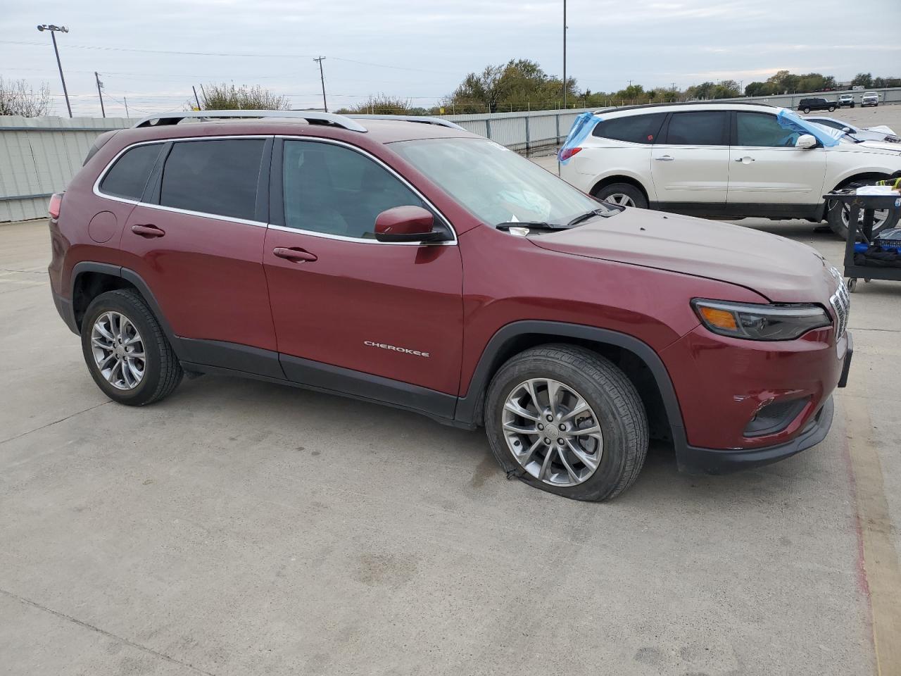 2019 JEEP CHEROKEE L - 1C4PJLLB1KD145988