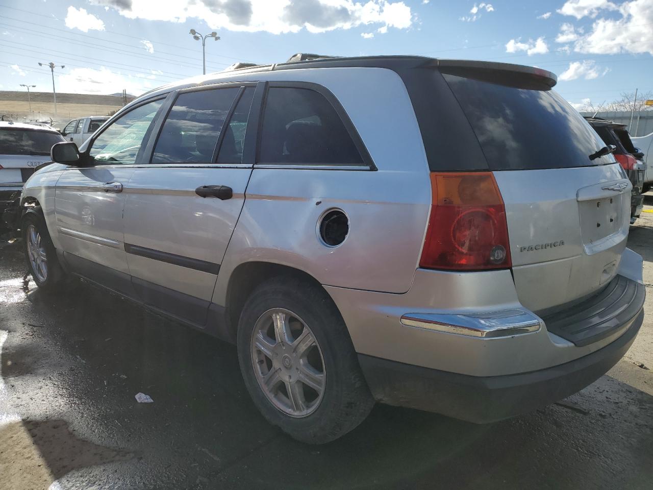 2004 CHRYSLER PACIFICA - 2C8GM68474R520428