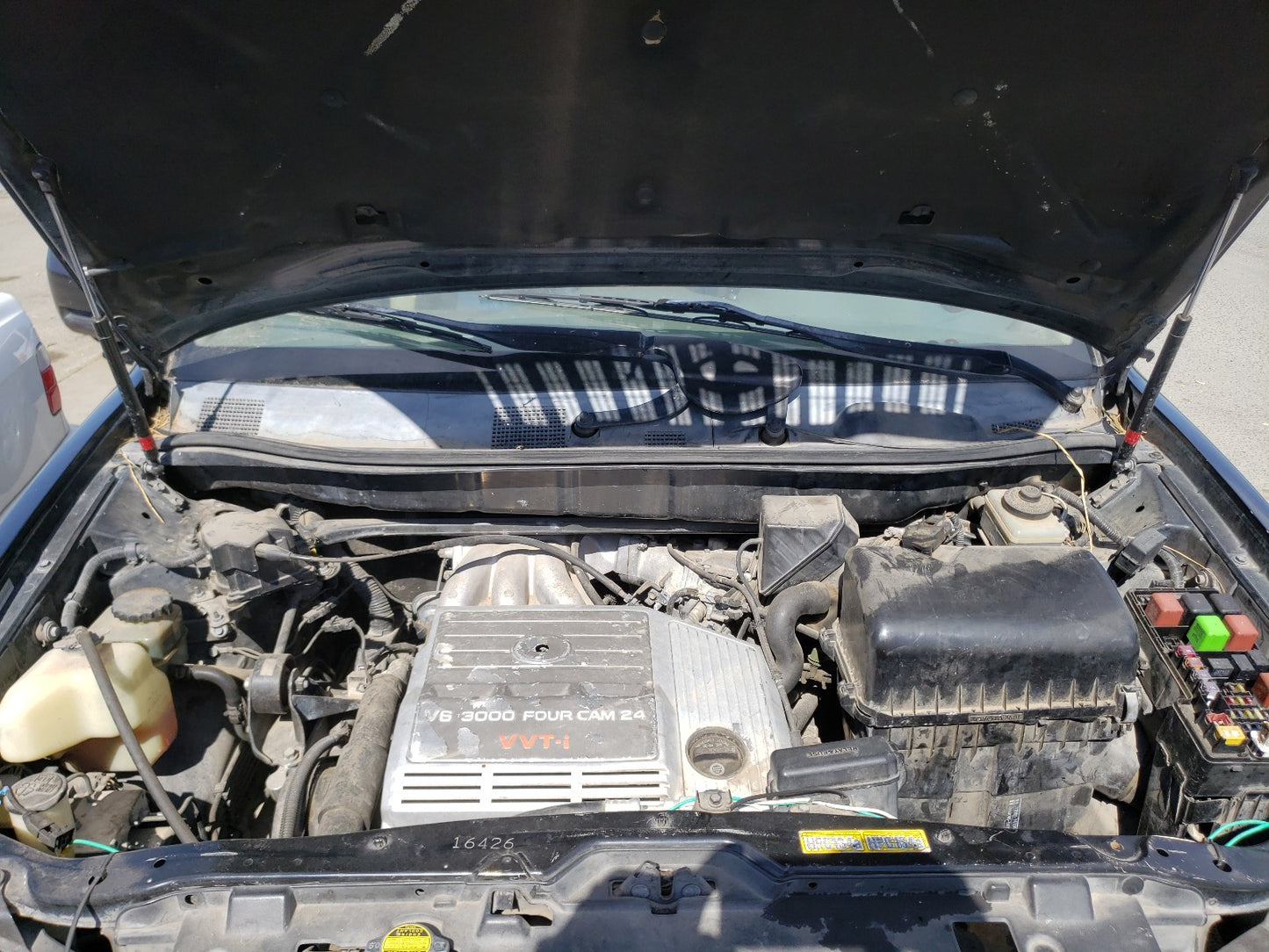 2000 LEXUS RX 300 - JT6HF10U9Y0165056