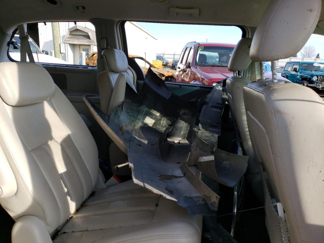 2009 CHRYSLER TOWN & COU - 2A8HR54179R654191