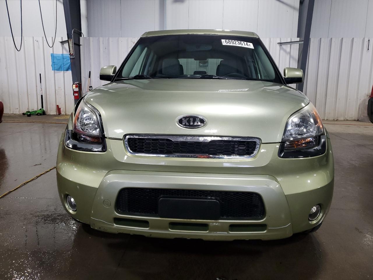 2011 KIA SOUL - KNDJT2A2XB7281712