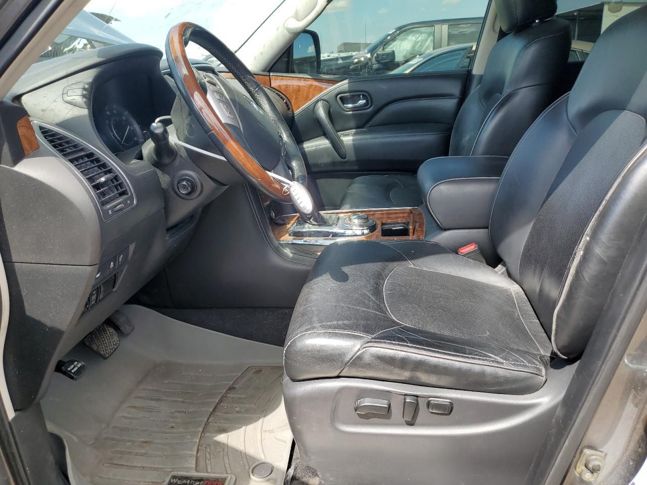 2019 INFINITI QX80 LUXE | Gray | 5.6L V8 4x4 | VIN: JN8AZ2NEXK9235972