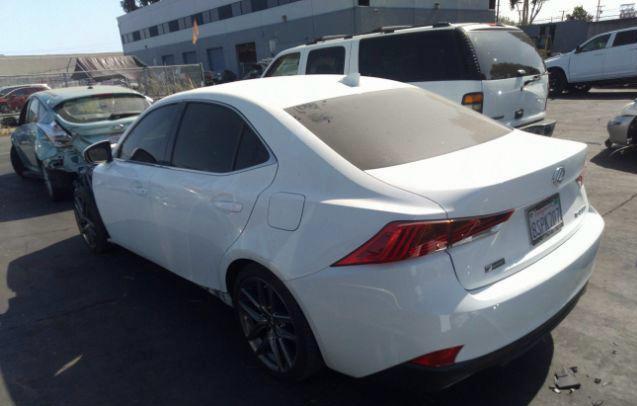 Lexus IS 350 F Sport 2020 - Performance White Sedan with a 3.5L V6 Engine | VIN: JTHGZ1B27L5037044