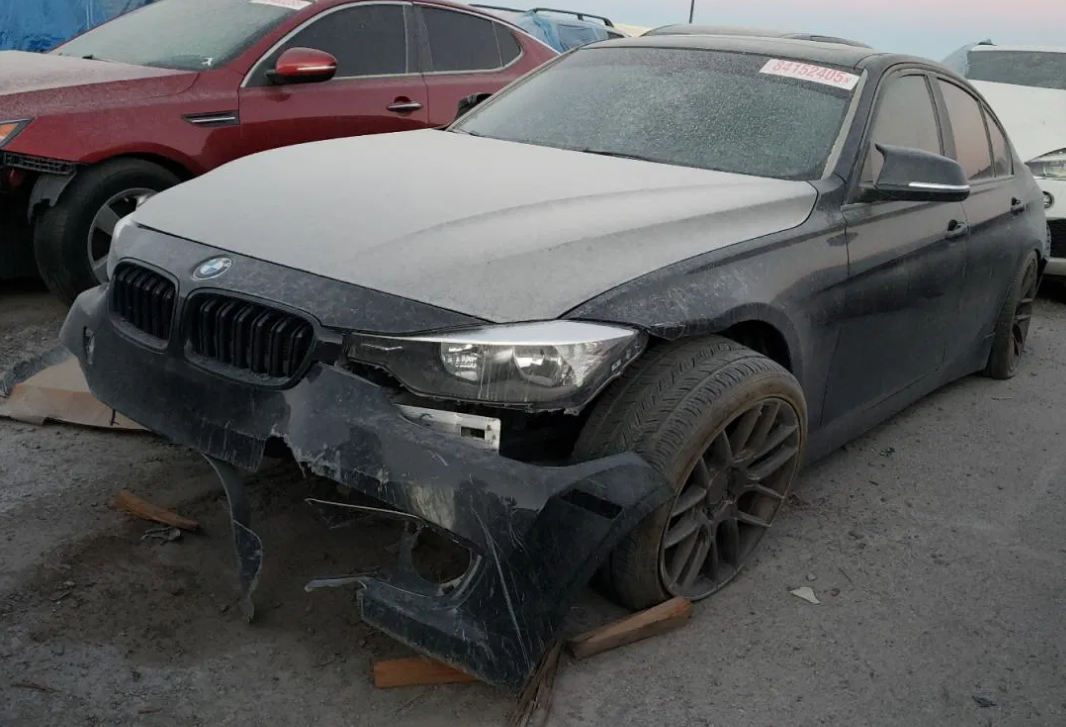 2013 BMW 328i | Black | 2.0L RWD | VIN: WBA3A5C55DF351825