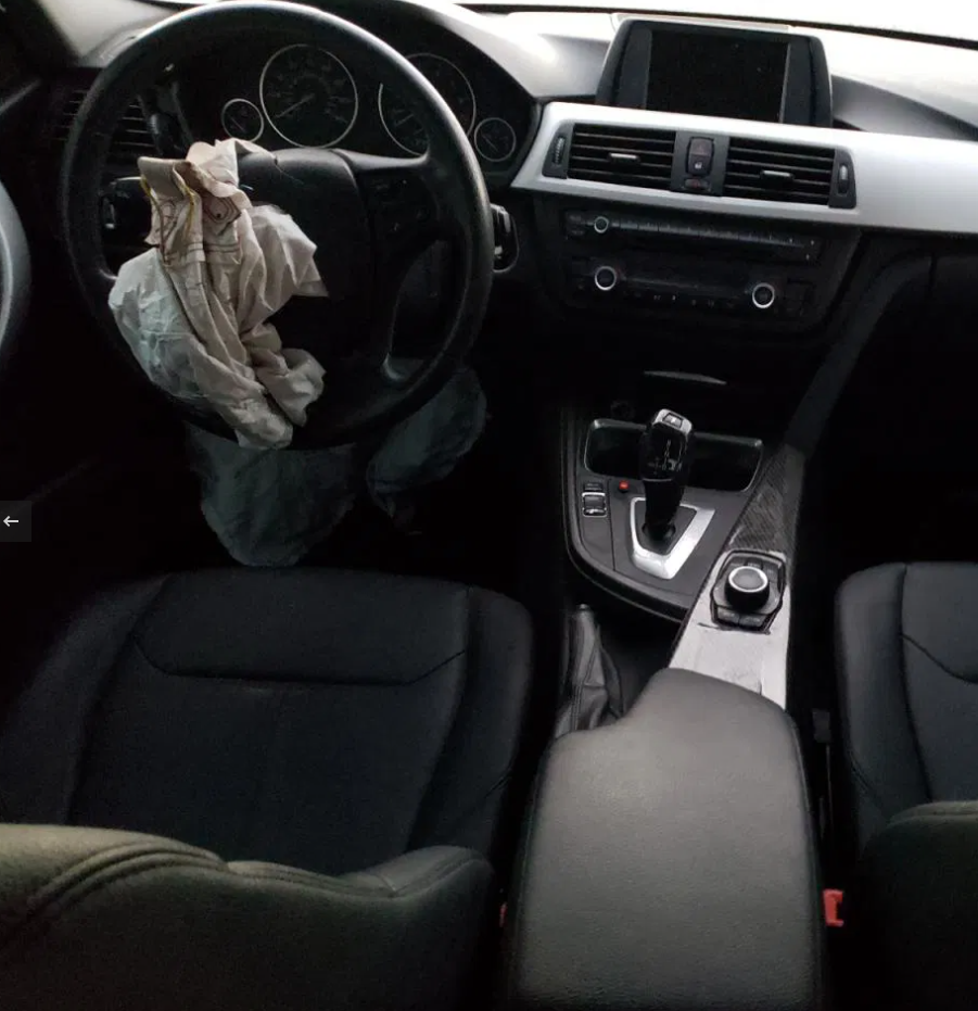 2013 BMW 328i | Black | 2.0L RWD | VIN: WBA3A5C55DF351825