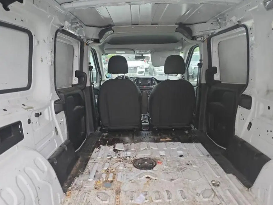 Ram ProMaster City Tradesman 2020 – 2.4L FWD Cargo Van, Uconnect | VIN: ZFBHRFAB3L6R54399