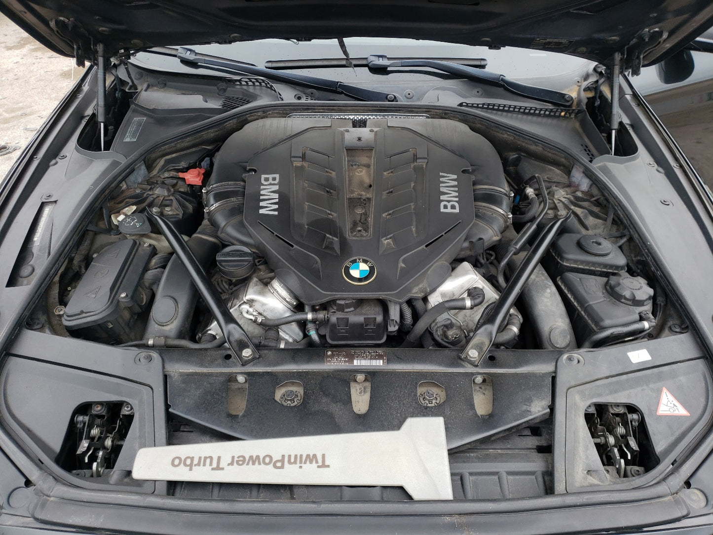 2012 BMW 550 XI - WBAFU9C56CC787336