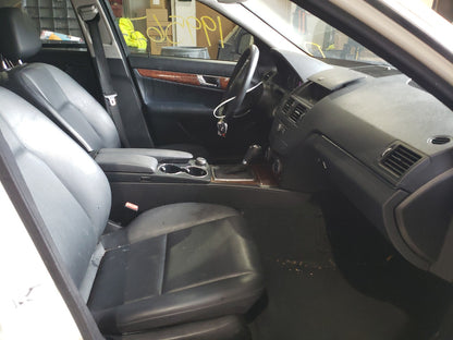 2008 MERCEDES-BENZ C 300 - WDDGF54X78F068585