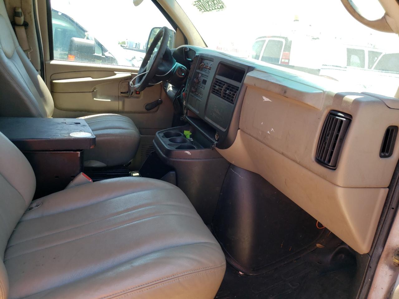 2006 CHEVROLET EXPRESS G2 - 1GCGG25V061178827