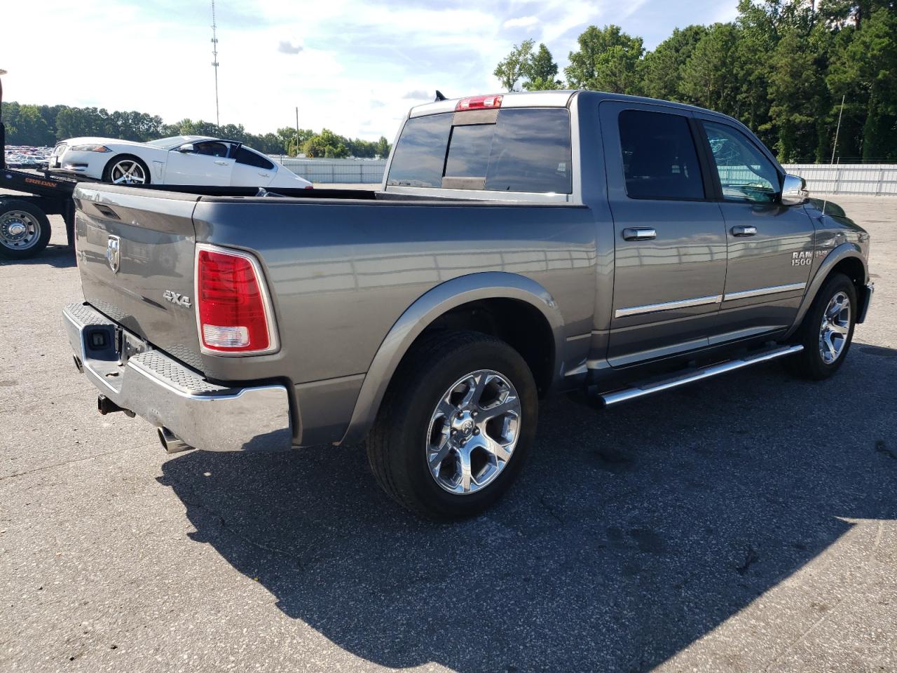 2013 RAM 1500 LARAM - 1C6RR7NT6DS670954