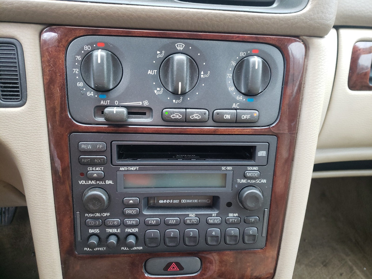 2004 VOLVO C70 LPT - YV1NC63D44J050957