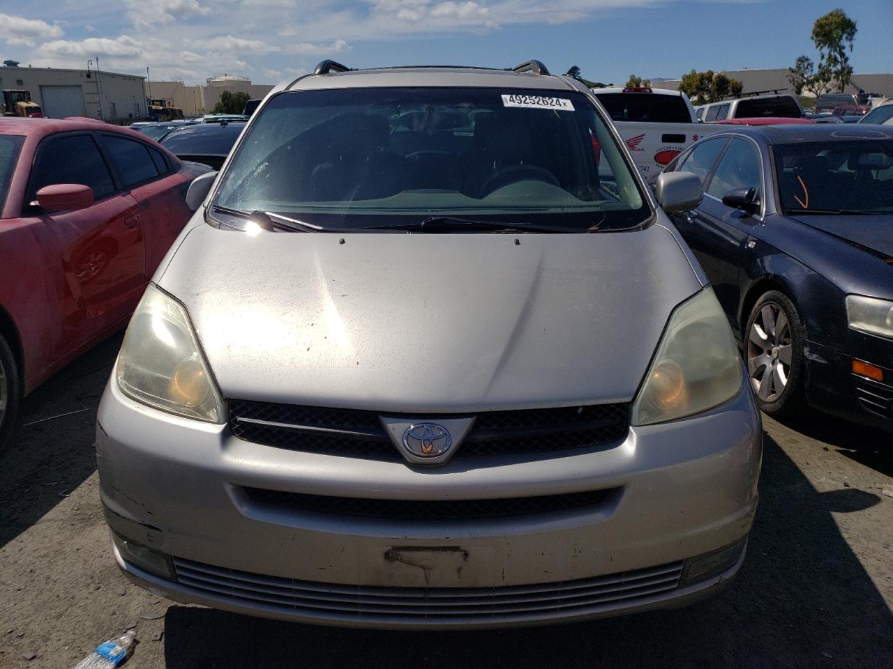 2004 TOYOTA SIENNA XLE - 5TDZA22C94S133706