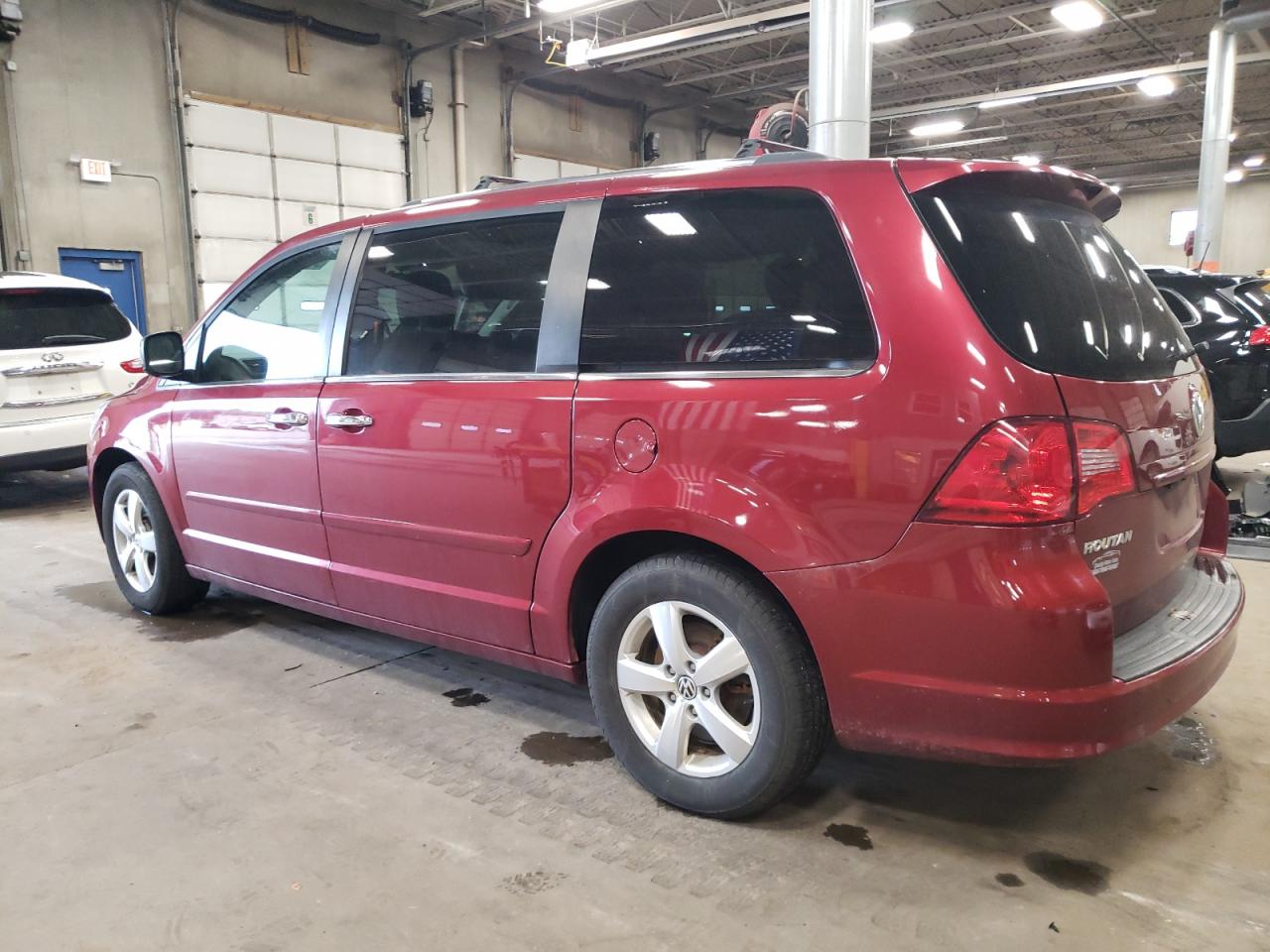2012 VOLKSWAGEN ROUTAN SEL - 2C4RVADG9CR353885