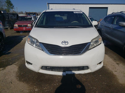 2011 TOYOTA SIENNA LE - 5TDKK3DC8BS094122