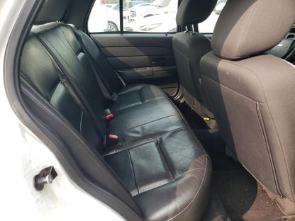 2011 FORD CROWN VICT - 2FABP7BV8BX108589