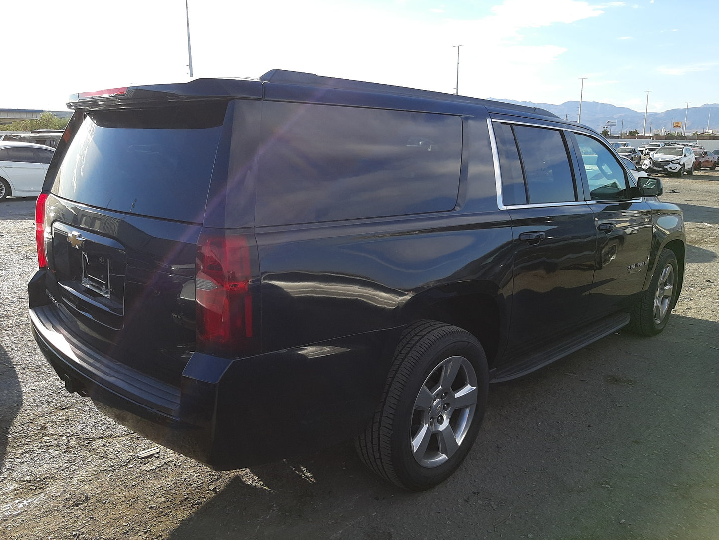 2015 CHEVROLET SUBURBAN C - 1GNSCJKC2FR518944