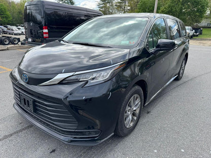 2023 TOYOTA SIENNA LE - 5TDKRKEC5PS167054