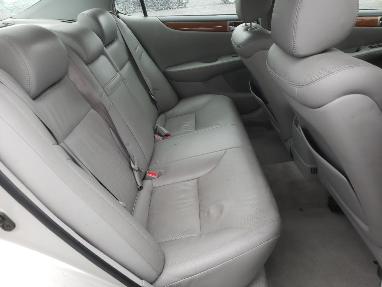 2005 LEXUS ES 330 - JTHBA30GX55063720